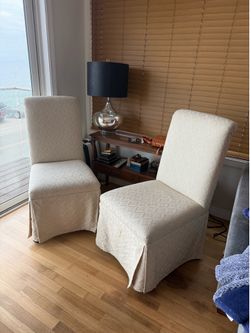 4 dining chairs