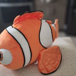 Disney Finding Nemo Plush Execellent Conditions 