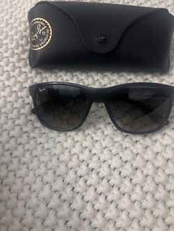 Ray-Ban RB4181 601/71 Black Square Sunglasses w/ Grey Gradient Lenses & Case