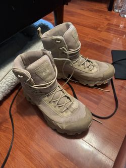 Military Trekking Boots Size 8 Men’s