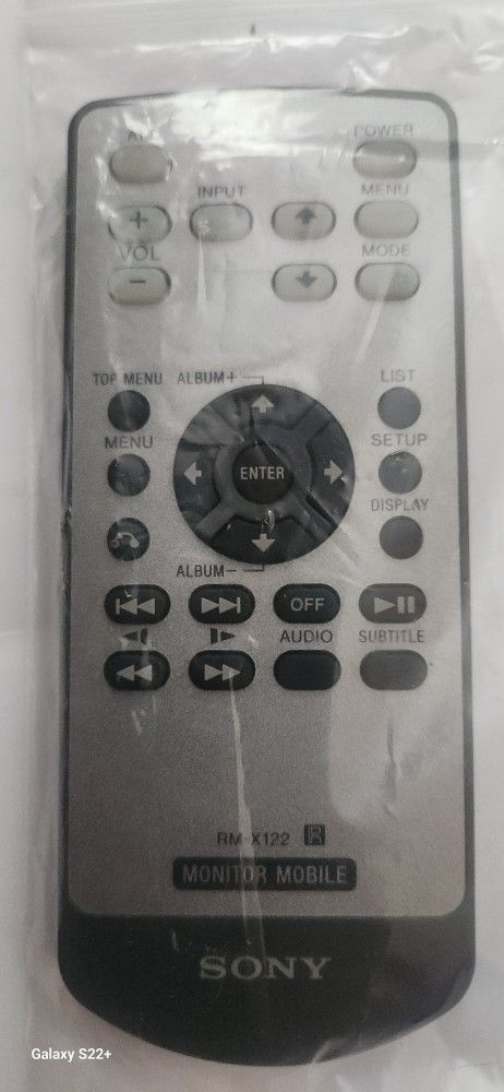 Sony RM-X122 Flip Down With DVD Remote Control