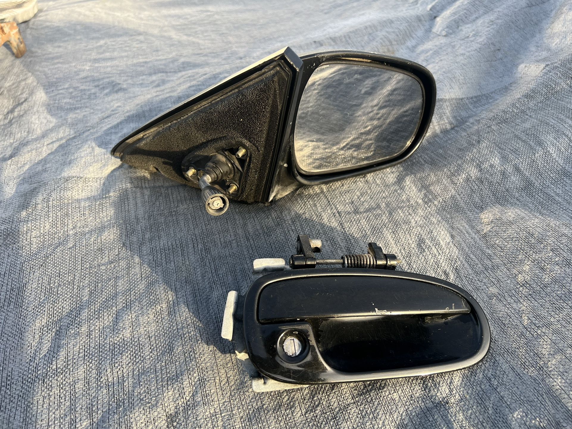 Civic Mirror And Door Handle