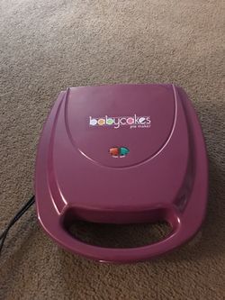 Baby cakes mini pie maker