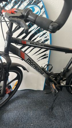 Mongoose mountain bike