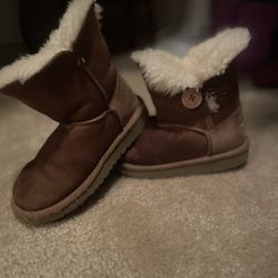 Little Girl UGG Boots 