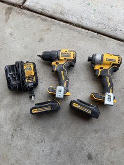 Dewalt drill set