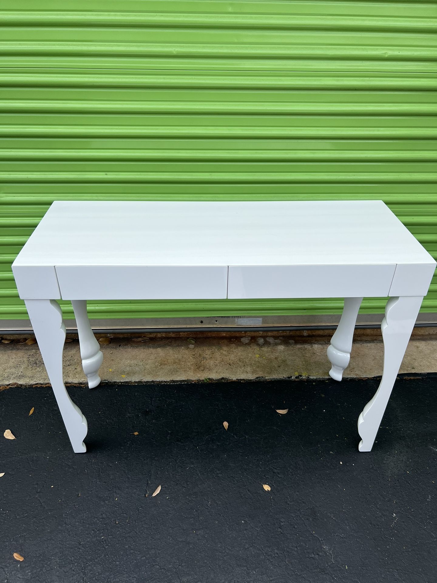 White Glossy Vanity Desk Girls Small Table Make Up