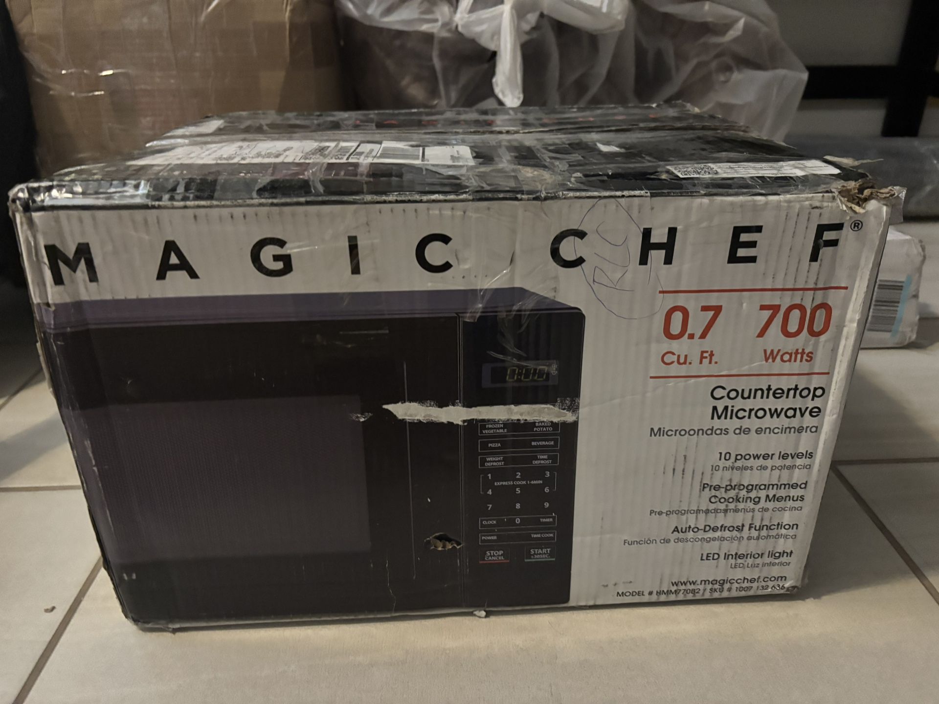 Magic chef Microwave