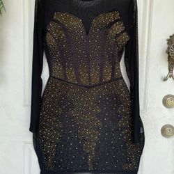 NEW DRESS SIZE SMALL 