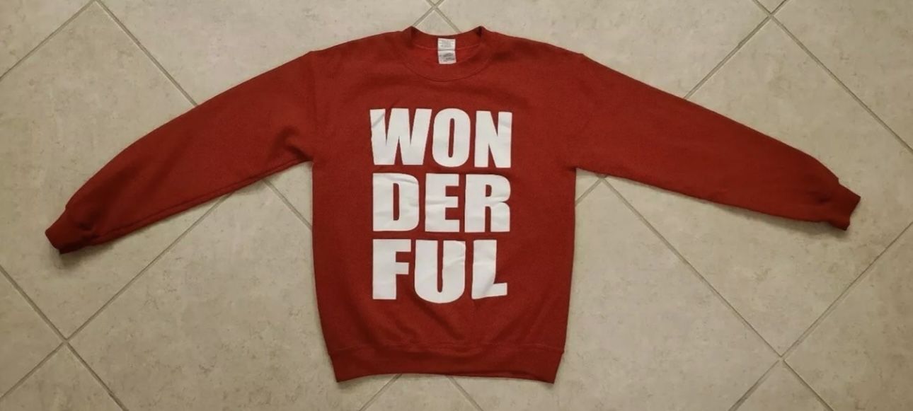 Women's Gildan Wonderful & Co Sweatshirt Size S Red