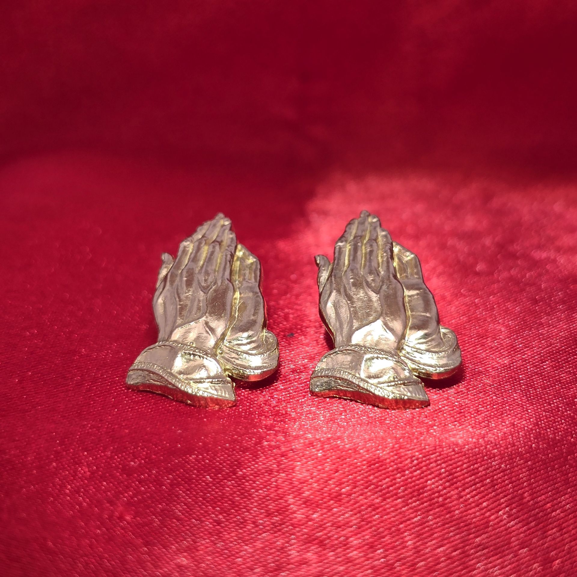10k Yellow Gold Praying Hand Earrings
