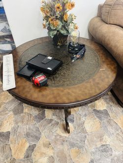 Coffee/End Table Set