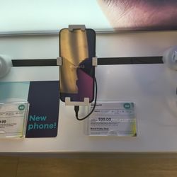 FREE IPHONE 13 (128GB)!