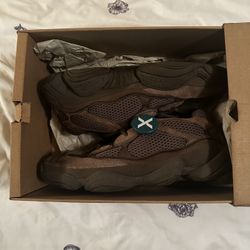 Yeezy 500 “Clay Brown” Size 10