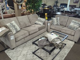 SOFA AND LOVESEAT SET NEW
