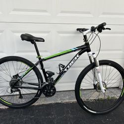 Trek Mountain Bike (M)
