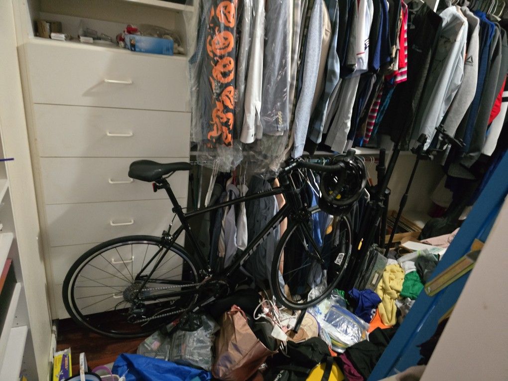 Bicycle GIANT CONTEND 3 2023