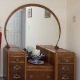Beautiful 1930s WATERFALL Vanity dresser! Great condition. Gently used!