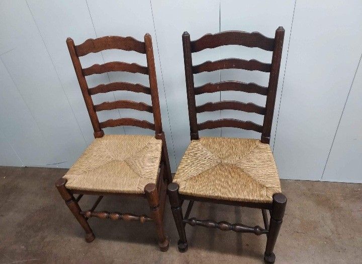 Antique American Primitive Wood Woven Rush Seat Ladder Back Side Chairs