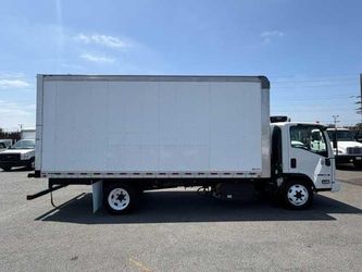 2019 Isuzu Nrr