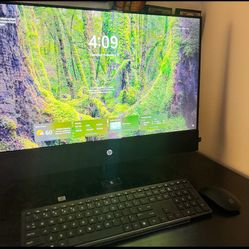 2021 HP All-in-One 27” iCore – Excellent Condition!