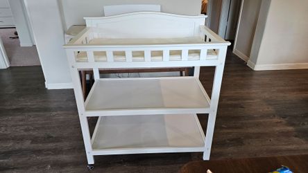 Rolling diaper cart with storage