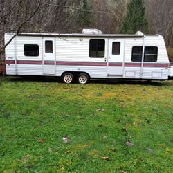 94 FLEETWOOD TERRY TRAVEL TRAILER