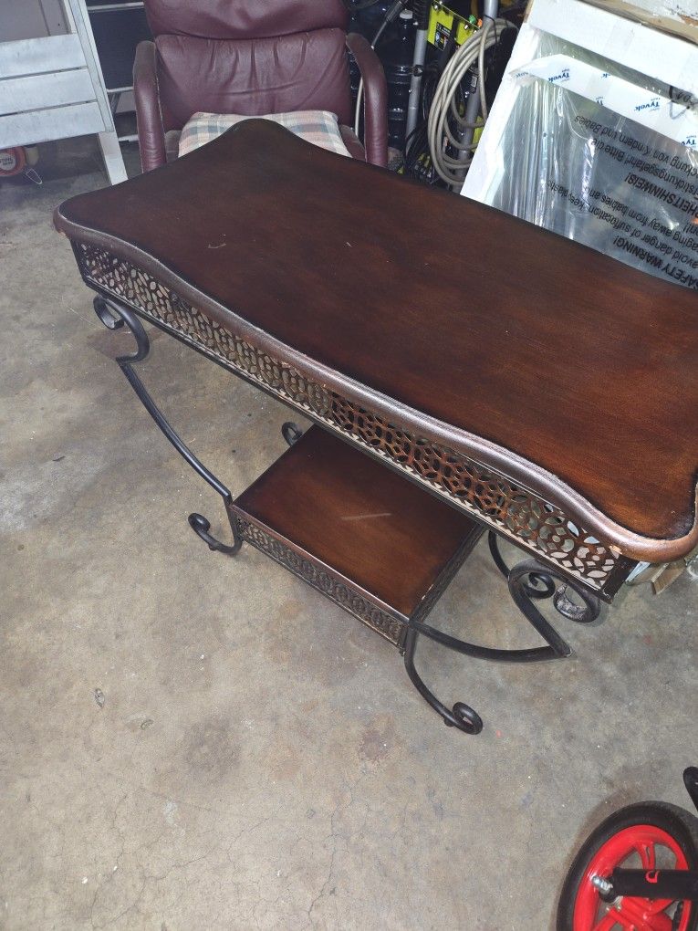 Furniture Table