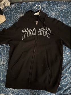 Thrasher zip up