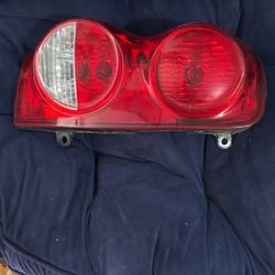 2005 Dodge Durango Oem Left Side Tail Light