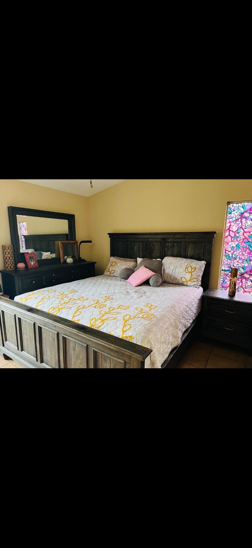Bedroom Furniture And Mattress