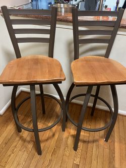 Holland Bar Stool company