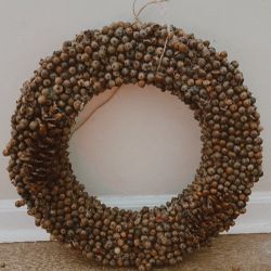 Handmade Rustic Fall Brown Acorn Wreath Décor