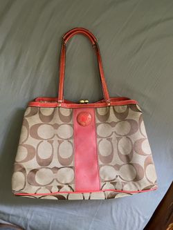 Coach Coral/Pink Bag