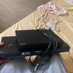 2 Blu Ray Players With Cords , Just No Remote 