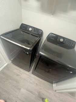 Like New WiFi Samsung Washer & Dryer MUST COME PICK UP