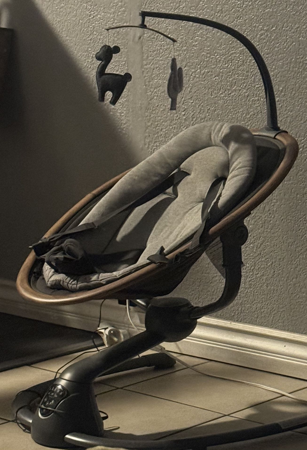 maxi cosi swing like new only used 5 times