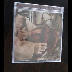 Red (Taylor’s Version) Signed CD