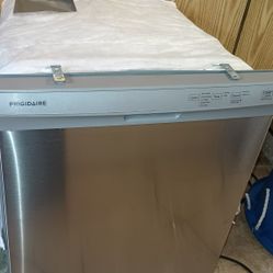 Frigidare Dishwasher