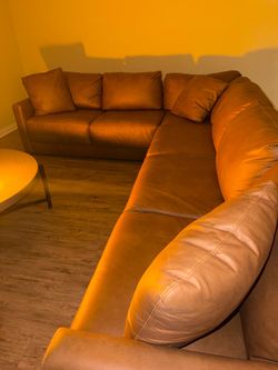 Sectional couch