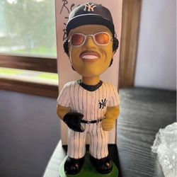 New York Yankees Reggie Jackson Bobblehead 