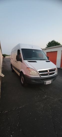 SPRINTER 248K 3.0 DIESEL RUNS GOOD PRIVATE