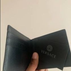 Versace Wallet For Trade