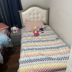 Kids Bed 