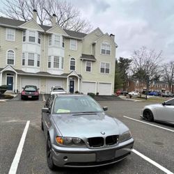 2004 BMW 3 Series · 325xi Sedan 4D