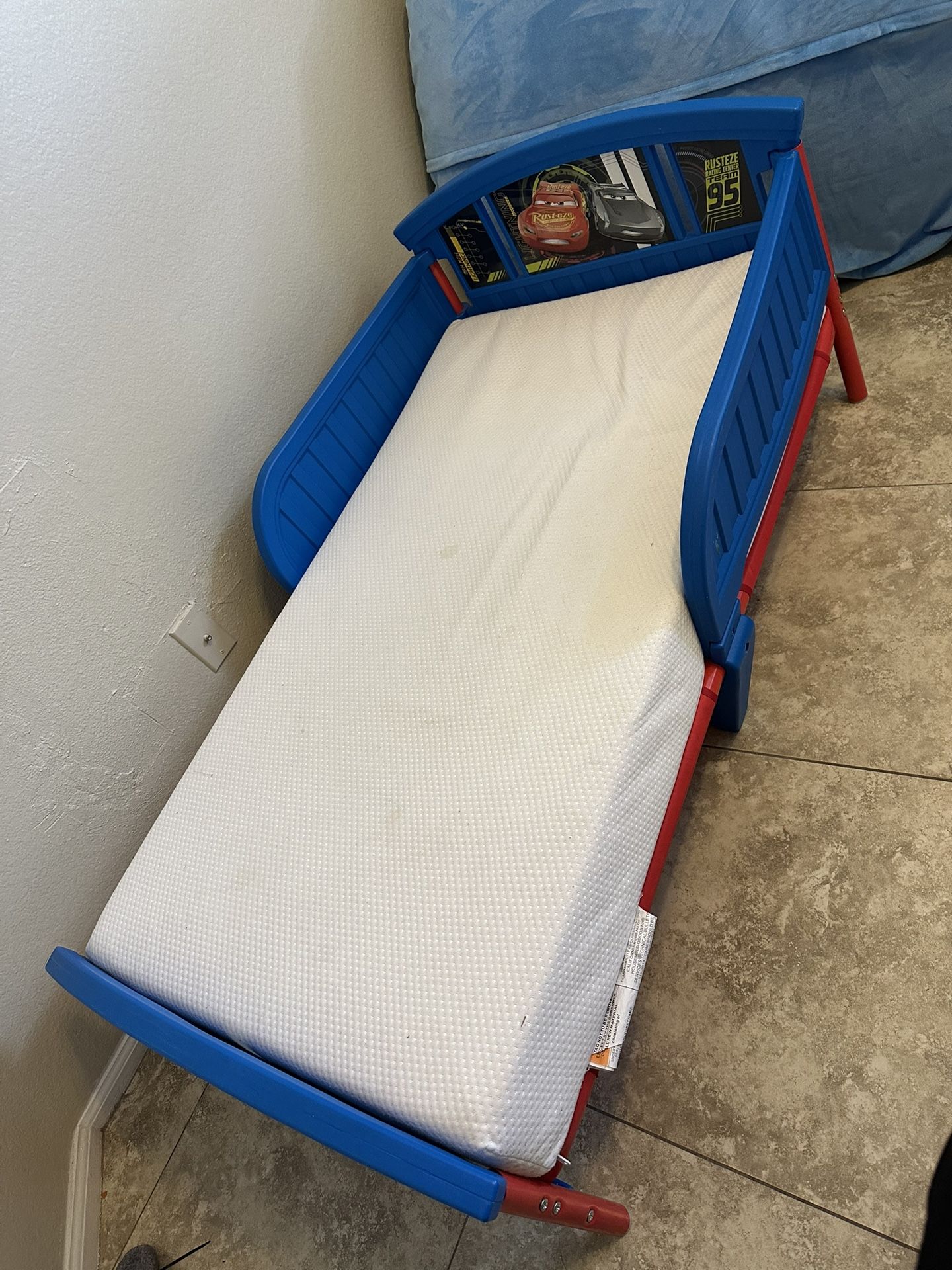 Toddler Bed With Mattress