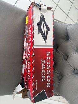 Scissor jack