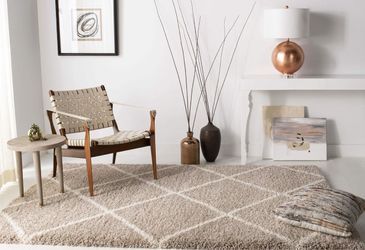 Beige Shag Area Rug with Diamond Pattern 9x12