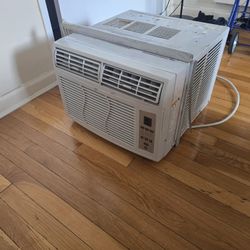 WINDOW Ac Unit COOLSSSS