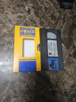 Roxanne VHS Movie blockbuster pre owned